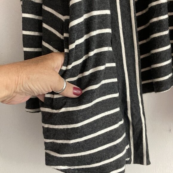 41 Hawthorn Sweater Open Cardigan Knit Women's Gray Stripe Slouchy Open Sz M - Picture 3 of 9